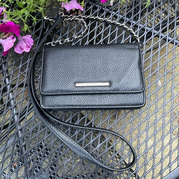 Sharp Steve Madden Multi Pocket Silver Hardware & Chain Wallet Bag! - Picture 10 of 16